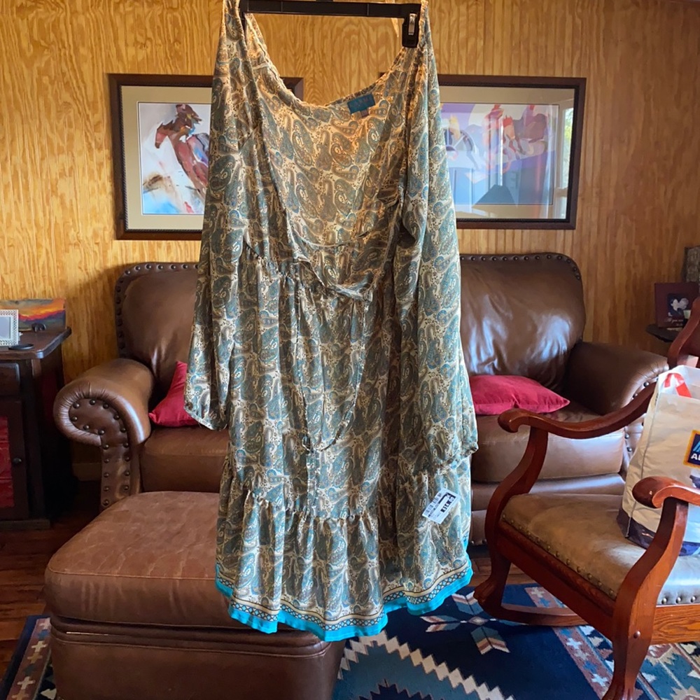 Light weight tunic